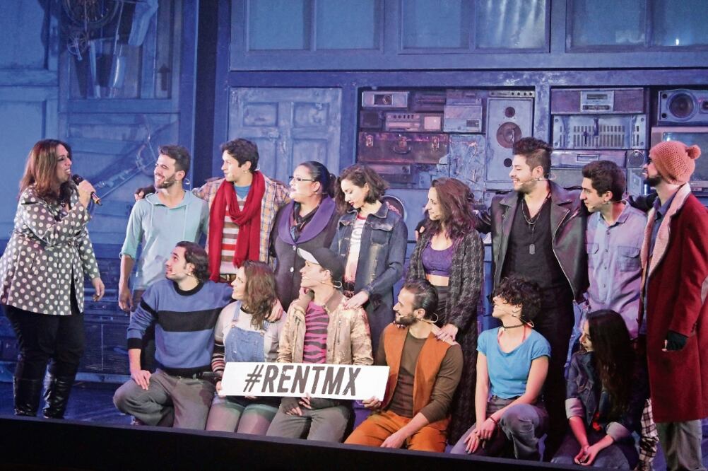 Tener un invitado cada noche enriquece la obra, considera el director de Rent (CARLOS MEJÍA. EL UNIVERSAL)