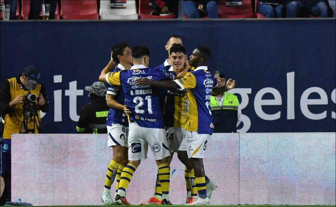 El Atlético de San Luis festeja sobre Querétaro / Foto: Imago7