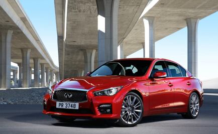 400 razones para amar este bólido japonés