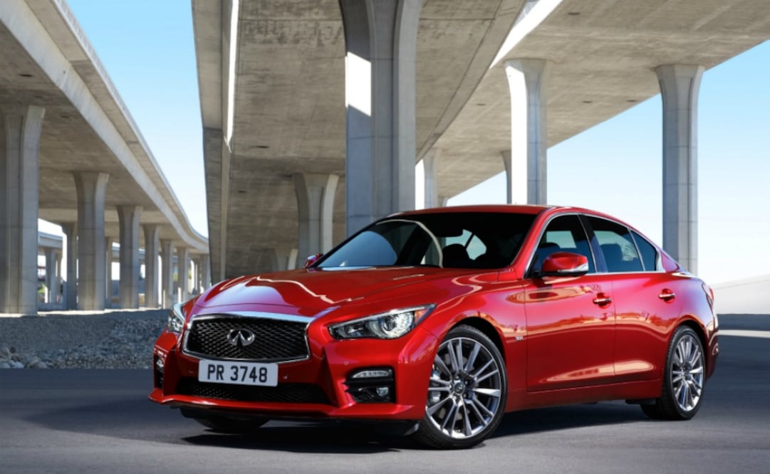 400 razones para amar este bólido japonés