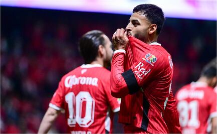 Así fue el golazo de Alexis Vega contra las Chivas; lo celebró de manera efusiva