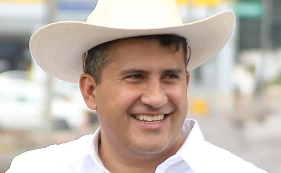 Asesinan a Carlos Manzo, presidente municipal de Uruapan, Michoacán. Foto: Tomadas de @CarlosAlbManzo