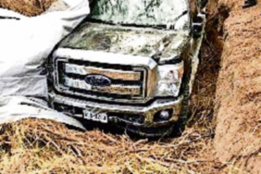 Protección. Las camionetas que encontraron los marinos semienterradas en el poblado de Camargo, Tamaulipas, estaban blindadas. (FOTO: ESPECIAl)