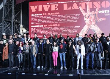 A 20 años, el Vive Latino crece con rock, trova, reggae, grupero, lucha libre y niños