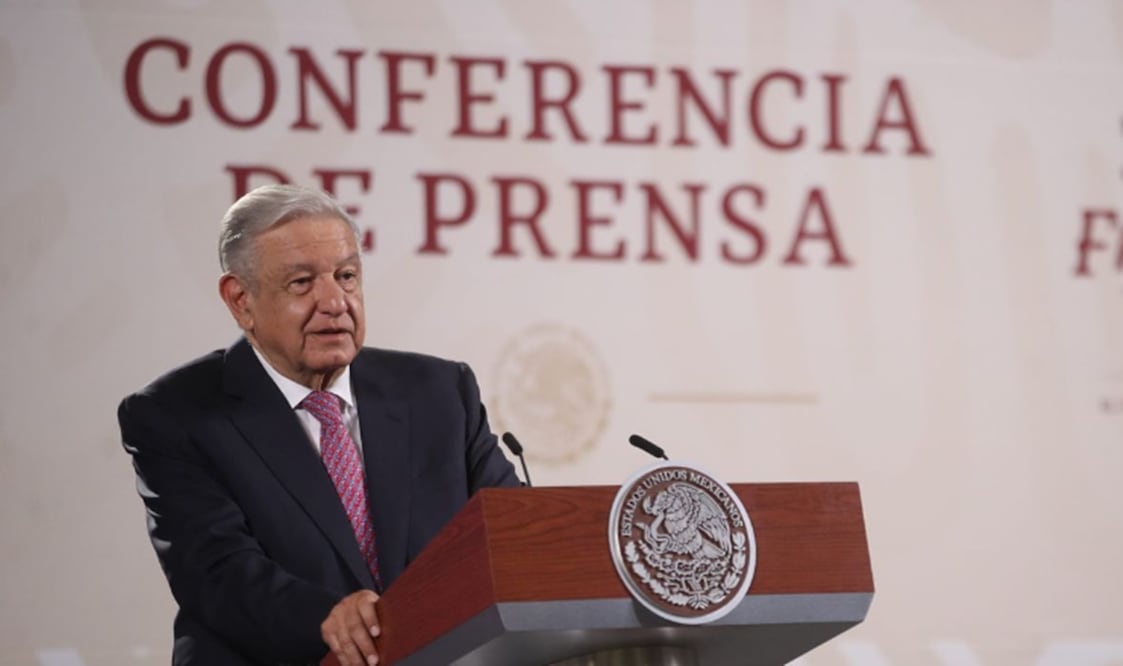 El presidente López Obrador , reconoció que no fue posible evitar que lo asesinaran debido a que los delincuentes que lo asesinaron “son muy violentos” y tienen armamento de alto calibre. Foto Germán Espinosa