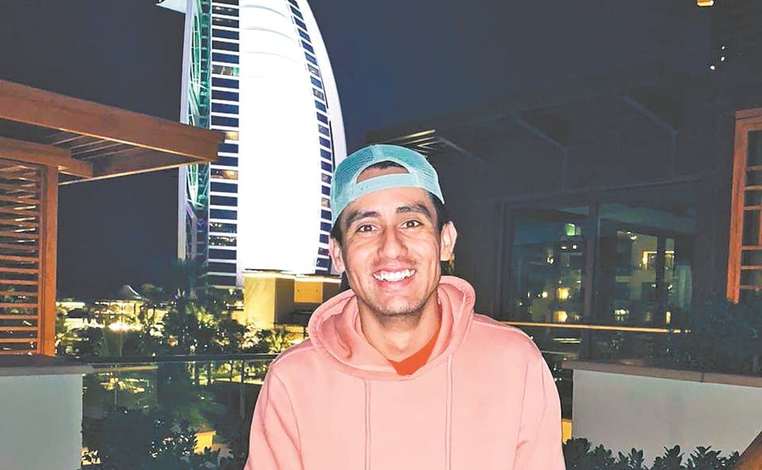 José Alonso Zepeda nació en Jalisco y vive en Dubái, Emiratos Árabes Unidos, desde hace seis años. Fotos: CORTESÍA