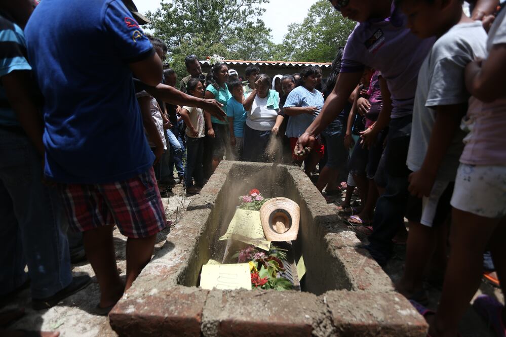 Funeral del menor Foto: Xinhua