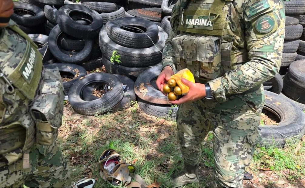 La Marina destruyó 45 artefactos explosivos improvisados y cuatro granadas asegurados en mayo durante un operativo de la Armada en conjunto con la FGR y la Policía Estatal en Tabasco. Foto: Especial