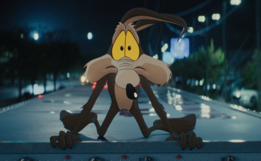 Esta imagen, difundida por Ketchup Entertainment, muestra al personaje Wile E. Coyote, con la voz de Eric Bauza, en una escena de "Coyote vs. Acme". Foto: Ketchup Entertainment via AP.