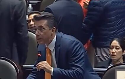 Sergio Mayer confunde Palacio Nacional con Bellas Artes