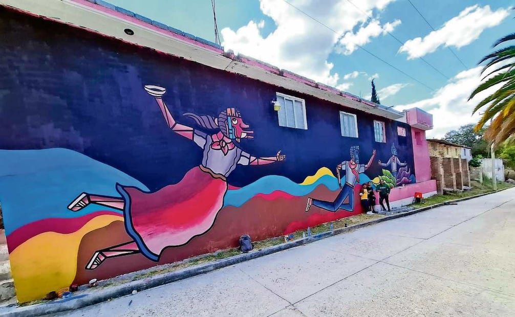 En los murales se pueden encontrar un tiliche, un danzante, una mujer oaxaqueña, armadillos y jaguares, entre otros personajes y elementos. Foto: Especial