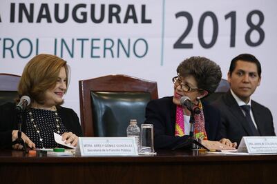 Combate a la corrupción no puede ser juego de palabras: Janine Otálora