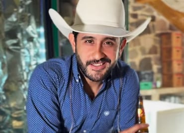 En su cita para tramitar la visa, músico de regional fue cuestionado acerca de si cantaba narcocorridos