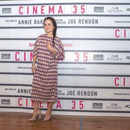 Damayanti prueba con la comedia