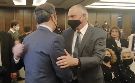 "Ahora sólo estoy a disposición de mi esposa", bromea Salvador Cienfuegos, exsecretario de Defensa