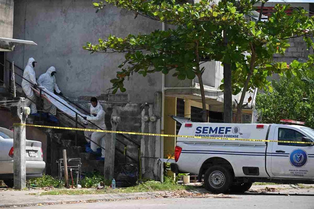 Tres personas sin vida fueron localizadas al interior de un departamento en el fraccionamiento Pomoca. Foto: Luis Manuel López