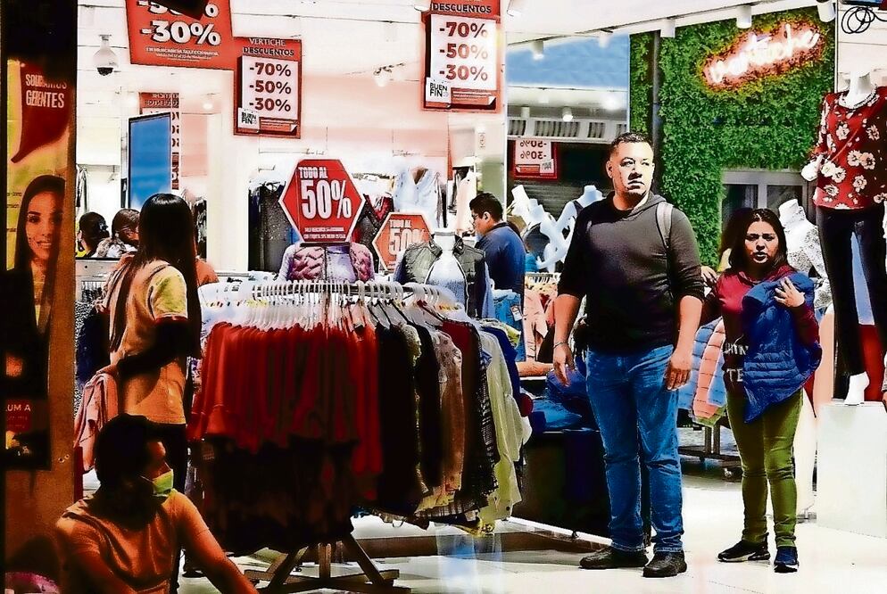 Mexicanos, con más deudas ante El Buen Fin y cierre de año