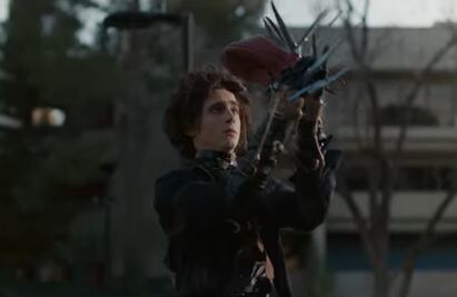 Checa el comercial de Super Bowl de Timothée Chalamet como hijo de Edward Scissorhands