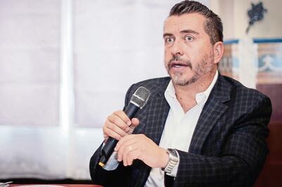 Diputado pide prisión preventiva por robo de auto