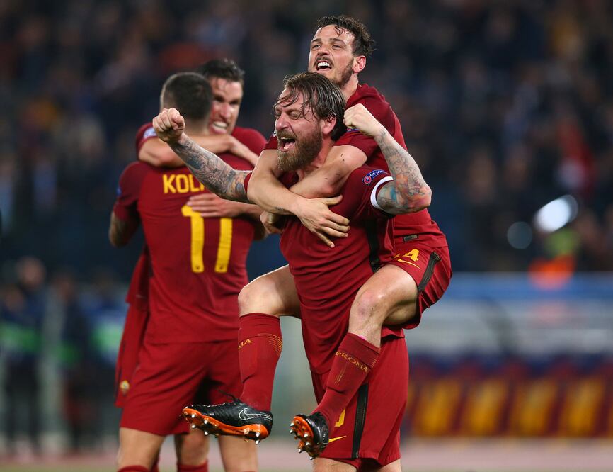 La Roma realizó una remontada histórica, al vencer 3-0 al Barcelona y eliminarlo en cuartos de final de Champions League; por su parte, el Liverpool derrotó 2-1 al Manchester City y está entre los 4 mejores de la Liga de Campeones.