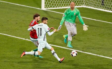 Gábor Király, el húngaro que gana el premio a la mejor atajada