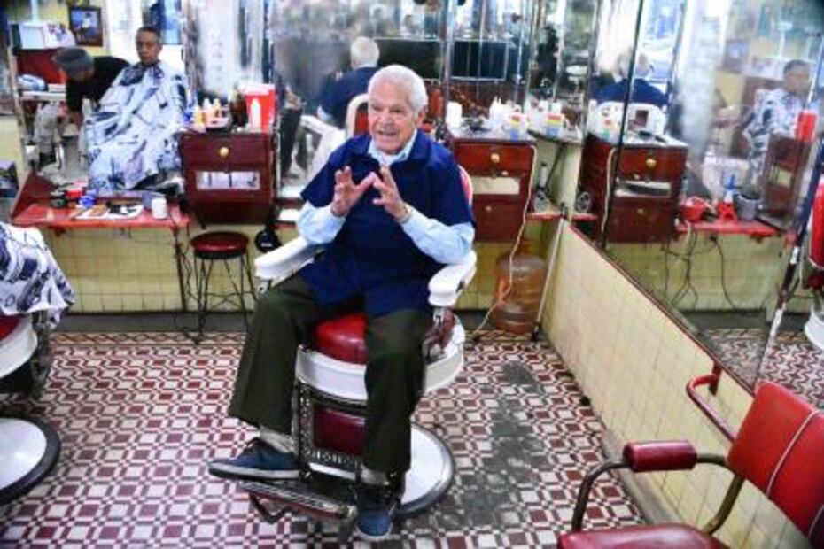 Barberos, oficio que mantiene su esencia