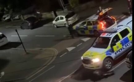 Sancionan en Reino Unido a policía que atropelló a una vaca para "atraparla"