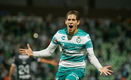 Santiago Muñoz es nuevo futbolista del Newcastle de la Premier League