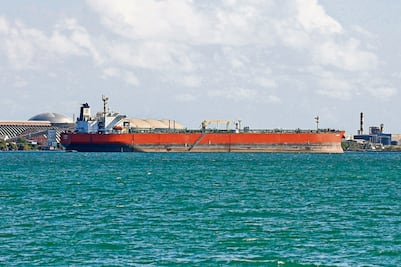 Rusia prepara envío de un segundo petrolero a Cuba; "no dejaremos a los cubanos en apuros"