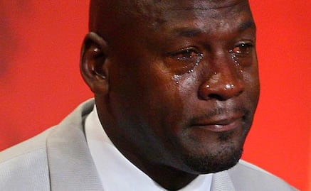 Meme de Michael Jordan llorando cumple 10 años