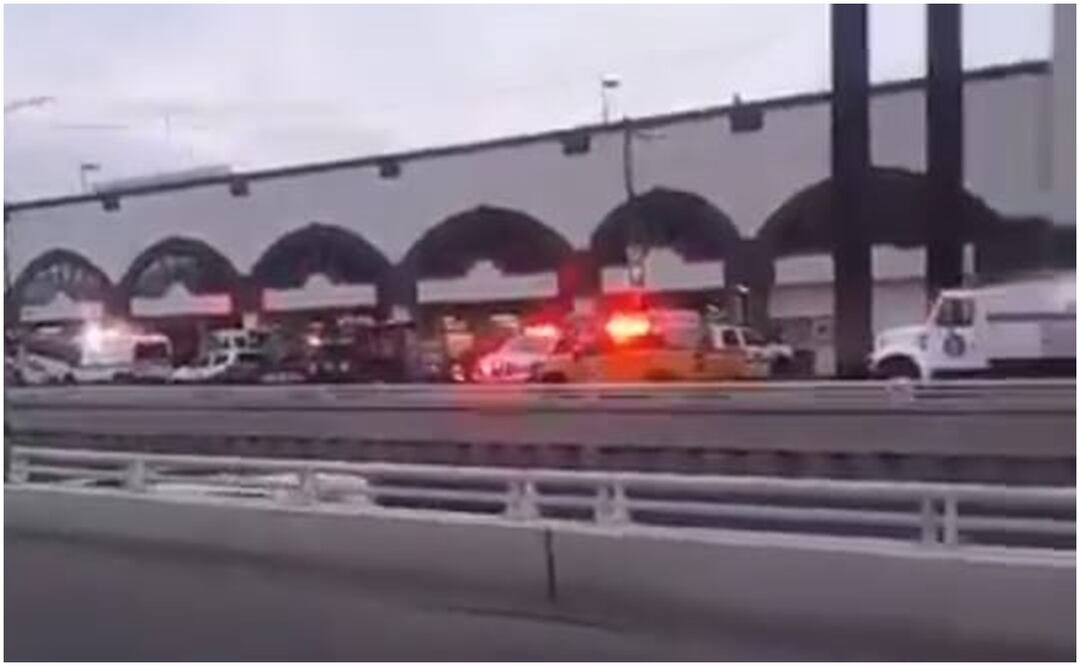 El incendio se registró en la cadena de supermercados Casa Ley, sucursal del Valle, en la colonia San Rafael. Sinaloa (7/12/2024). Foto: Captura de video