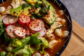 Cuánto dura el pozole y cómo evitar que se eche a perder
