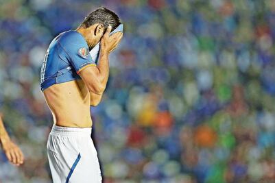 Cruz Azul no cambia el guión; otro fracaso 