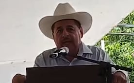 Alcalde de Jaltocán, Hidalgo, exige a sacerdote no intervenir en la vida política del municipio; gobernador pide prudencia