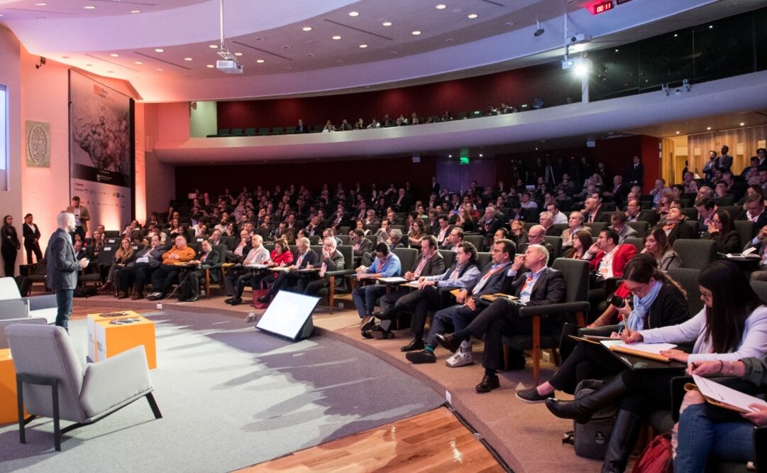 “Se necesita aprender sobre los conceptos básicos de tecnología, pues quieras o no la estás usando, está en tus manos y en tu bolsillo”