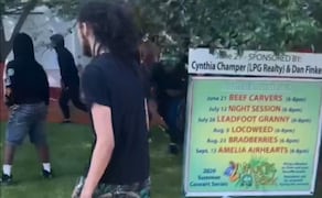 Asistentes recorren el Old West End Festival en Toledo, Ohio, poco antes del tiroteo (06/06/2026). Foto: Captura de pantalla