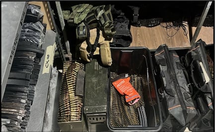 Ejército y FGR aseguran más de 30 armas, explosivos y granadas en Jalisco