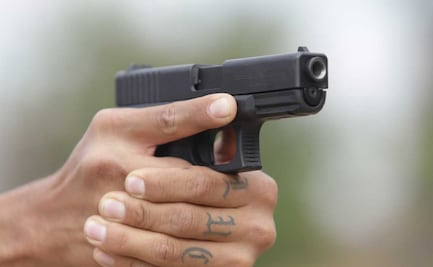 Tras persecución y balacera, detienen a dos asaltantes en Iztapalapa 