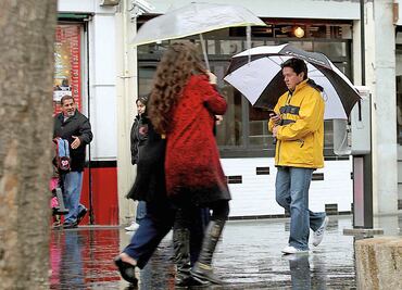Prevén ambiente caluroso y lluvia en la CDMX