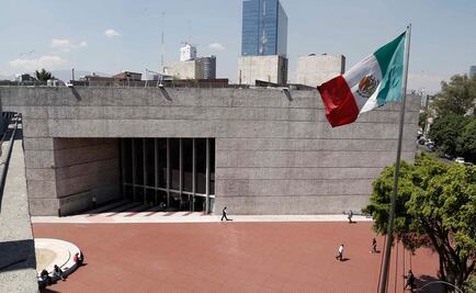 Infonavit alista subasta de tres camionetas blindadas