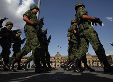Mexico steps up military weapons purchases