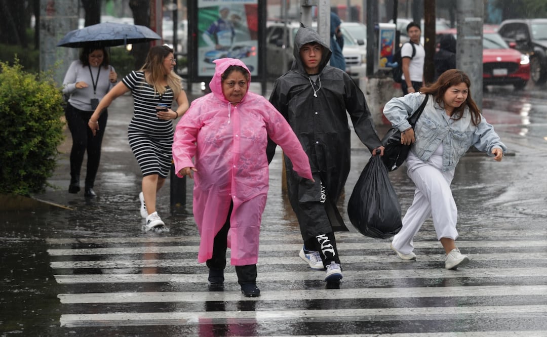 FUERTES LLUVIAS. FOTO: CARLOS MEJIA/EL UNIVERSAL