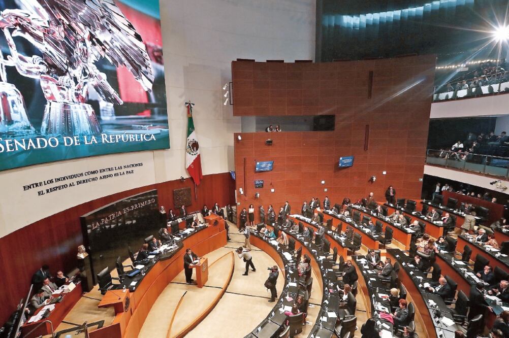Con 57 votos a favor y tres abstenciones no se logró el mínimo de 65 senadores para lograr el quórum necesario para votar la convocatoria del fiscal electoral. (ALEJANDRO ACOSTA. EL UNIVERSAL)
