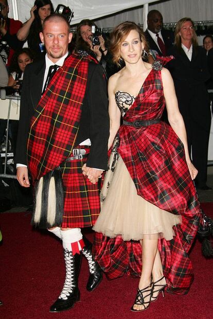 Todo los detalles de la MET Gala, desde la agenda de este año hasta sus vestidos más icónicos