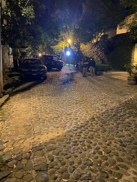 Autoridades realizan cateo en un domicilio de Luis Serna, "exmano derecha" de Mancera