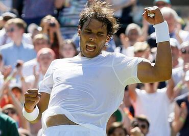 Federer, Nadal y Tsonga avanzan en Wimbledon