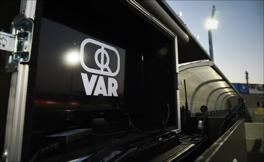 En México, dirigen los del VAR