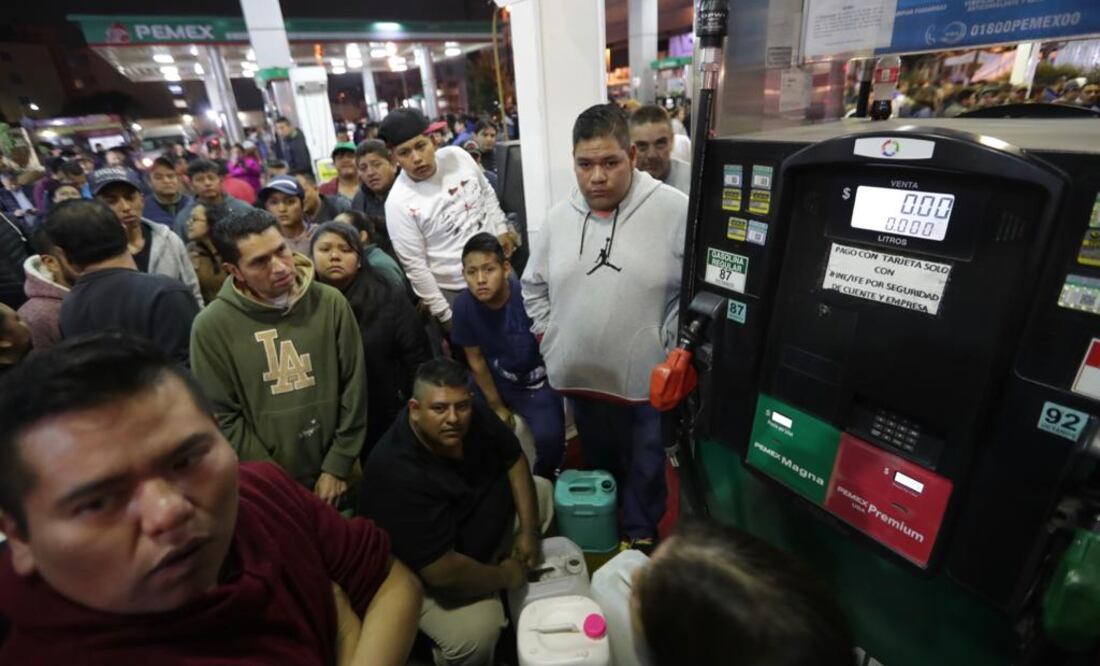 Rumores generaron compras de pánico de gasolina en NL, dicen gasolineros
