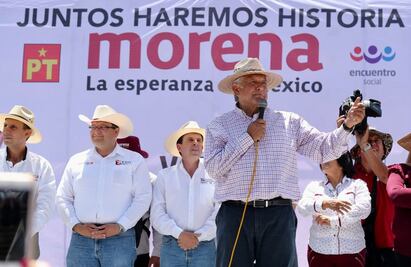 Fox quería 'hacer grande el pastel' subiendo impuestos, relata AMLO