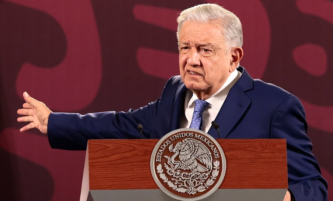 “Que cada ciudadano vote por lo que le dicte su conciencia", dijo López Obrador. Foto: José Méndez / EFE